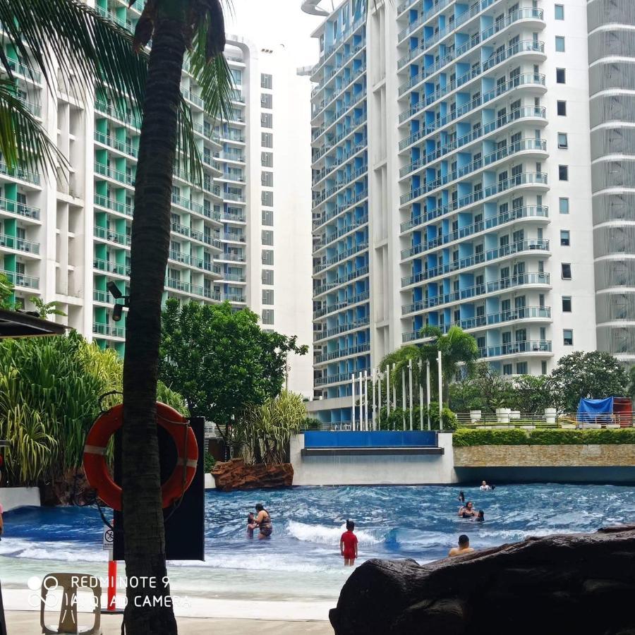Azure Urban Resort Maui Tower Manila Exterior foto